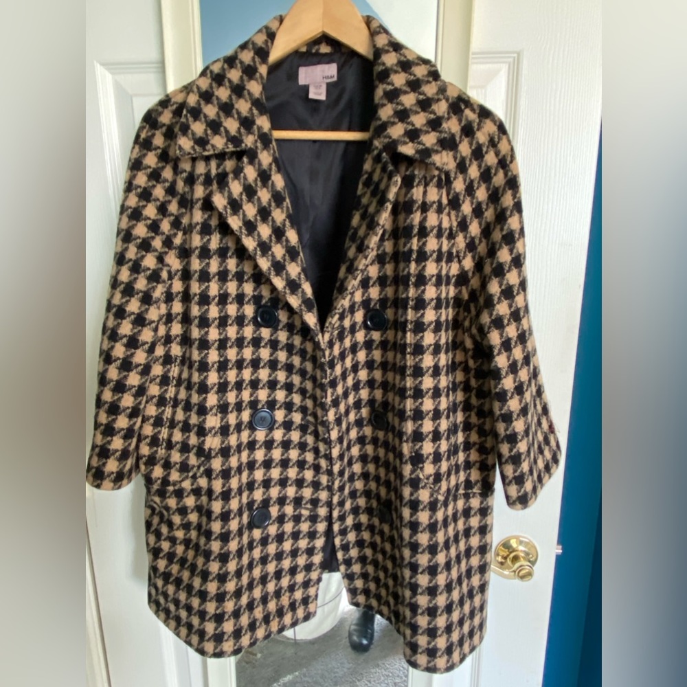 Vintage houndstooth wool coat